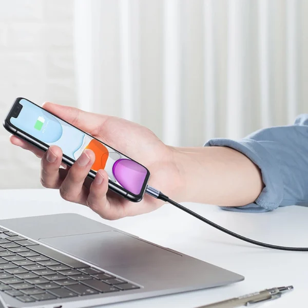 L6lyrXQP6747de83d3dd8_1732763267.webp Ugreen Alu Case Braided Lightning Cable 1M Silver